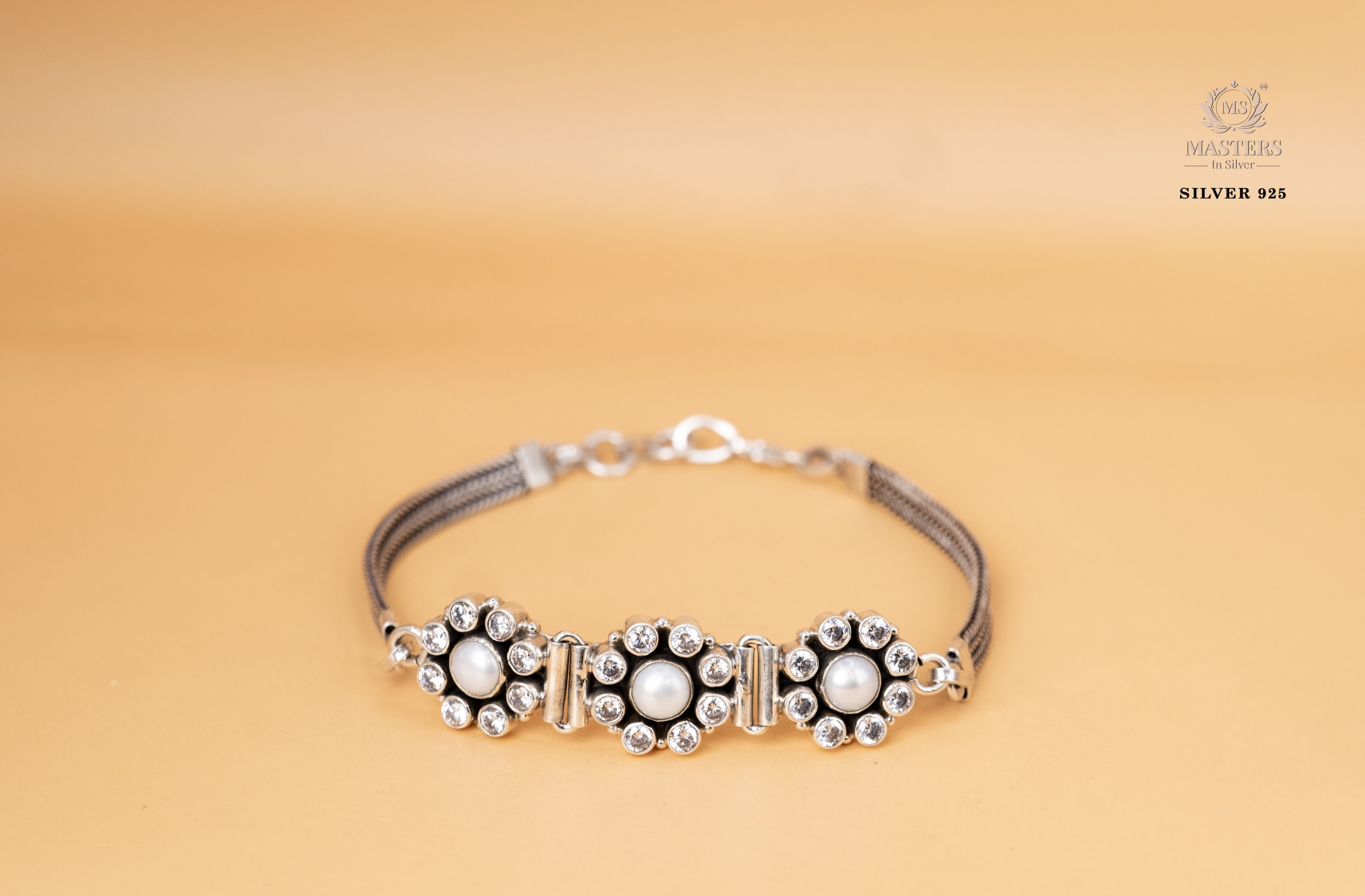 Women's accessories